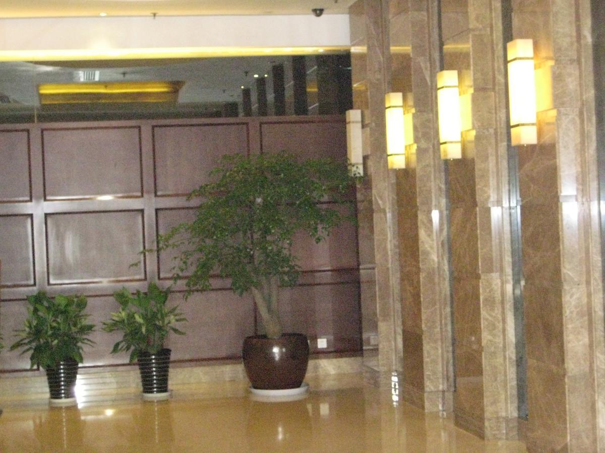 Beijing New World Centre Aparthotel Экстерьер фото