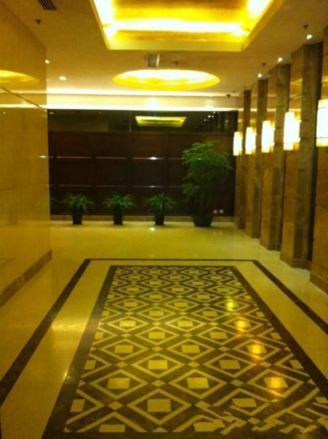 Beijing New World Centre Aparthotel Экстерьер фото